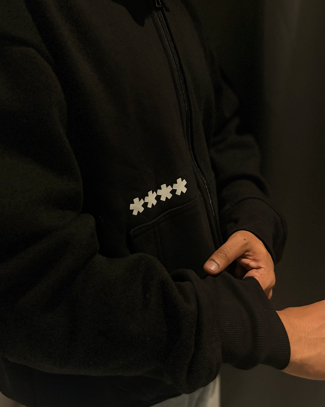 Error 01 - box hoodie